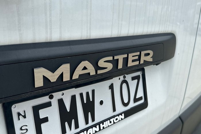 2024 Renault Master Pro 110kW