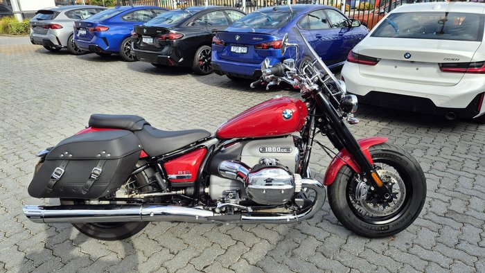 2021 BMW R 18 Classic Deluxe R 18 Red