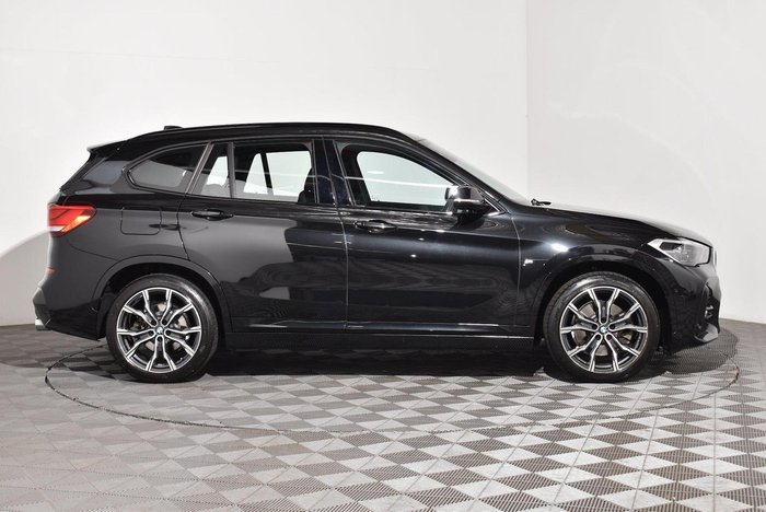 2021 BMW X1 xDrive25i