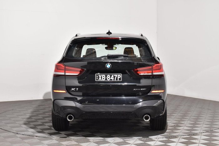 2021 BMW X1 xDrive25i