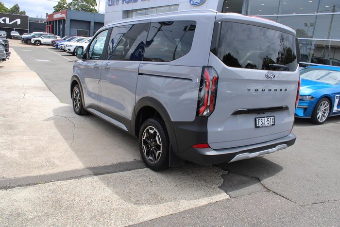 2024 Ford Tourneo Active