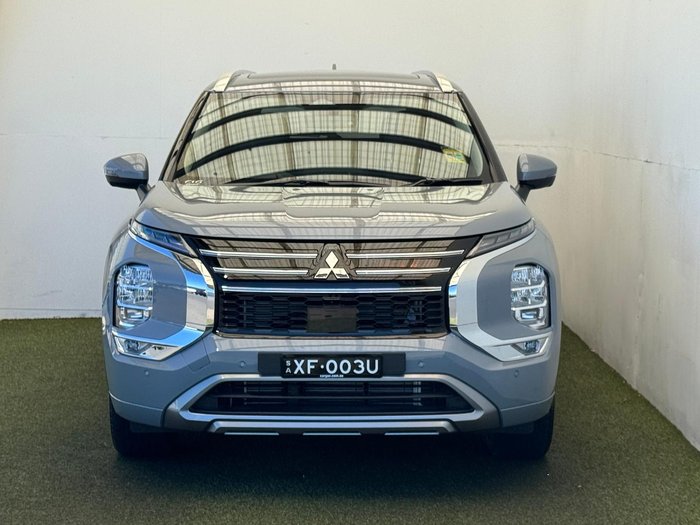 2025 Mitsubishi Outlander Exceed