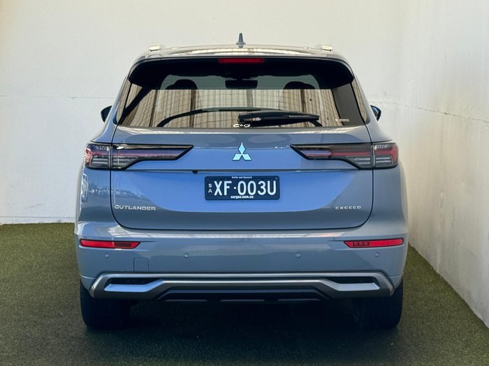 2025 Mitsubishi Outlander Exceed