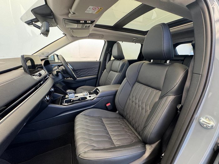 2025 Mitsubishi Outlander Exceed