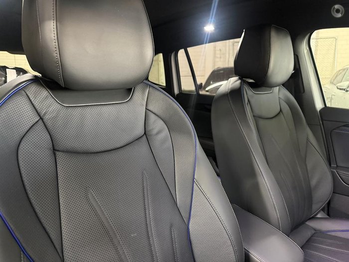 2025 Volkswagen Tiguan 195TSI R-Line