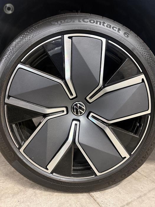 2025 Volkswagen Tiguan 195TSI R-Line