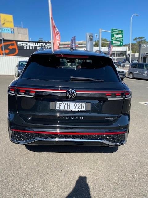 2025 Volkswagen Tiguan 195TSI R-Line