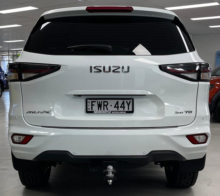 2021 Isuzu MU-X LS-M
