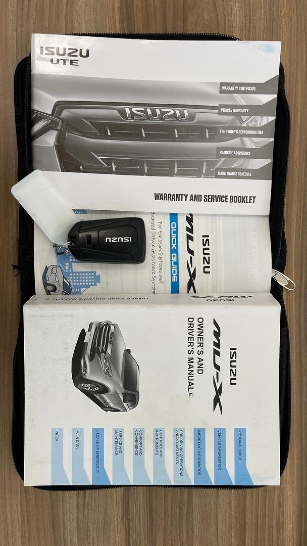 2021 Isuzu MU-X LS-M MY21 4X4 Dual Range Mineral White