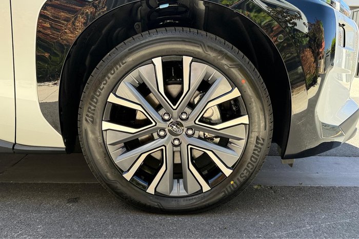 2025 Subaru Solterra AWD Touring