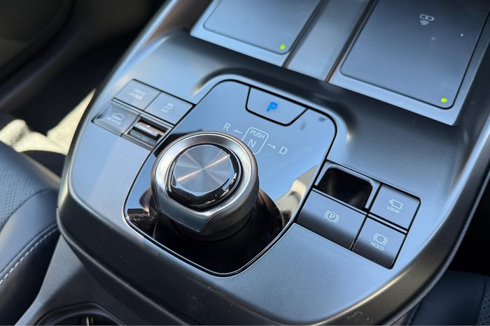 2025 Subaru Solterra AWD Touring