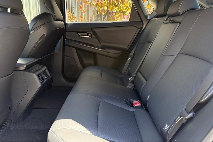 2025 Subaru Solterra AWD Touring