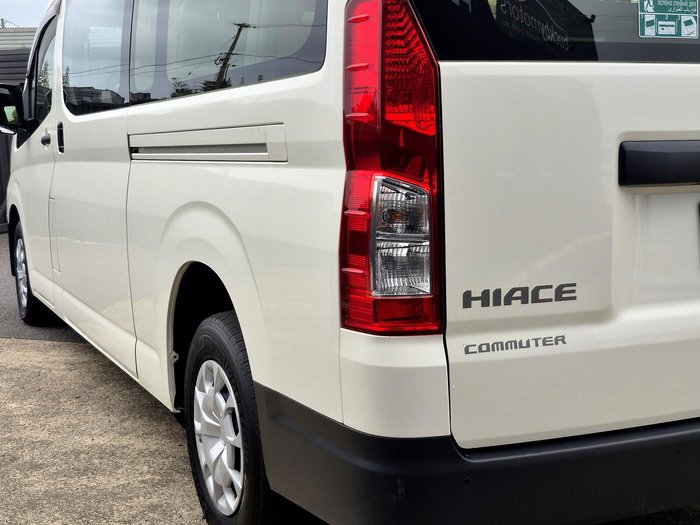 2022 Toyota Hiace Commuter GDH322R French Vanilla