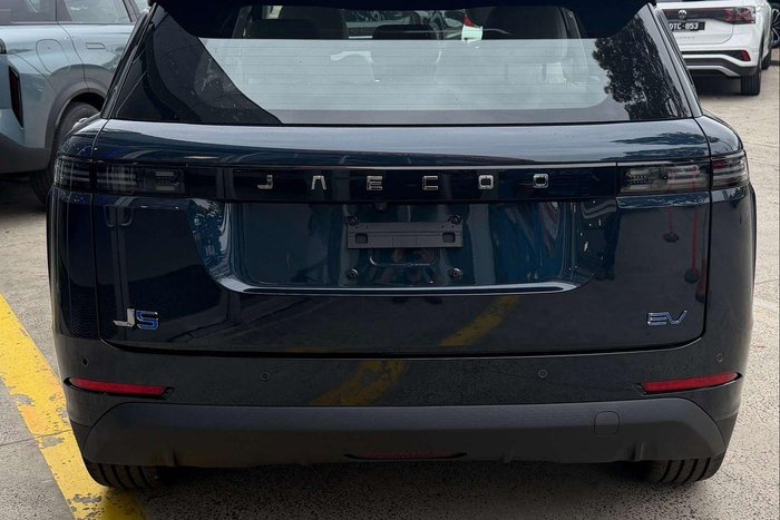 2025 Jaecoo J5 EV Summit