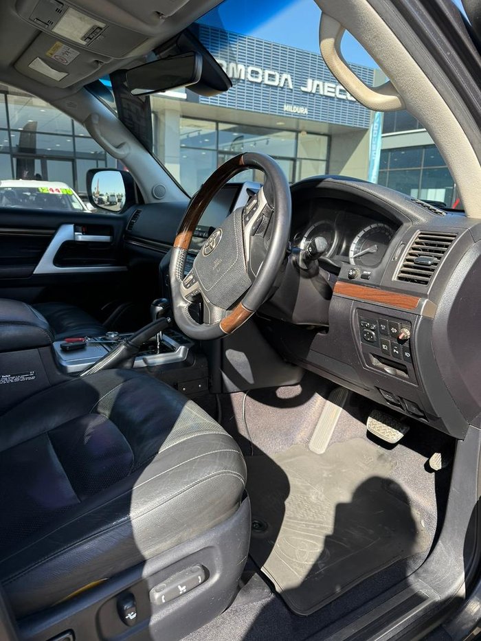 2016 Toyota Landcruiser Sahara