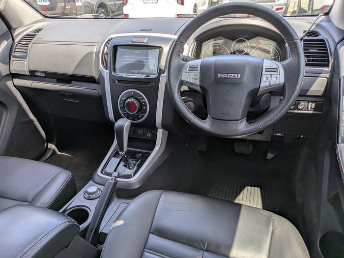 2020 Isuzu MU-X LS-T