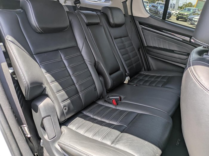 2020 Isuzu MU-X LS-T