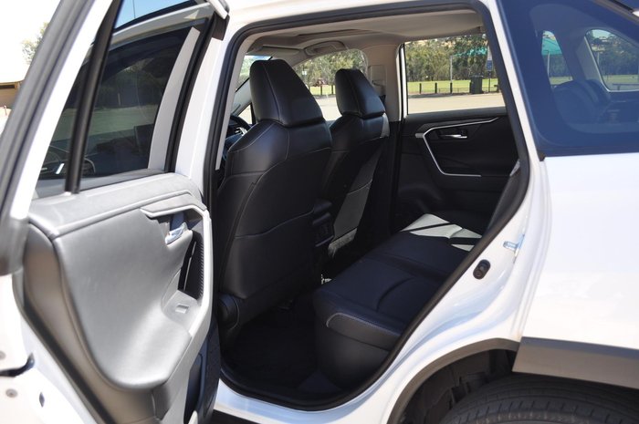 2020 Toyota RAV4 Cruiser