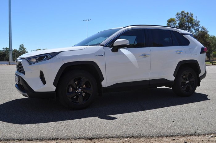 2020 Toyota RAV4 Cruiser