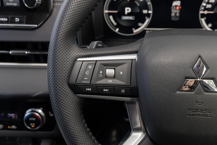2024 Mitsubishi Outlander PHEV Exceed