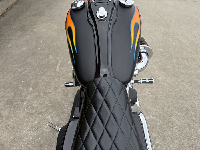 2014 HARLEY-DAVIDSON FXDWG WIDE GLIDE Black