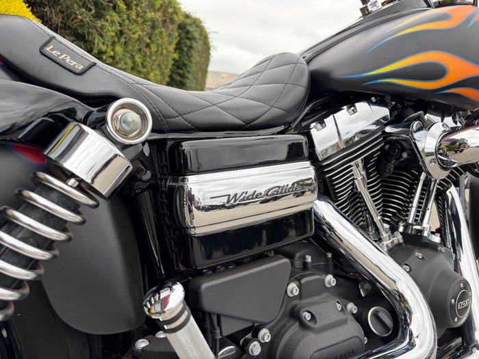 2014 HARLEY-DAVIDSON FXDWG WIDE GLIDE Black