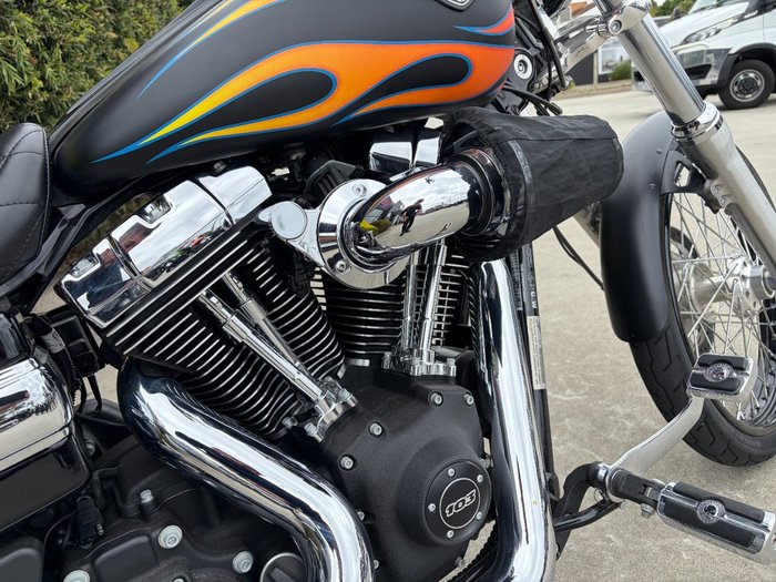 2014 HARLEY-DAVIDSON FXDWG WIDE GLIDE Black