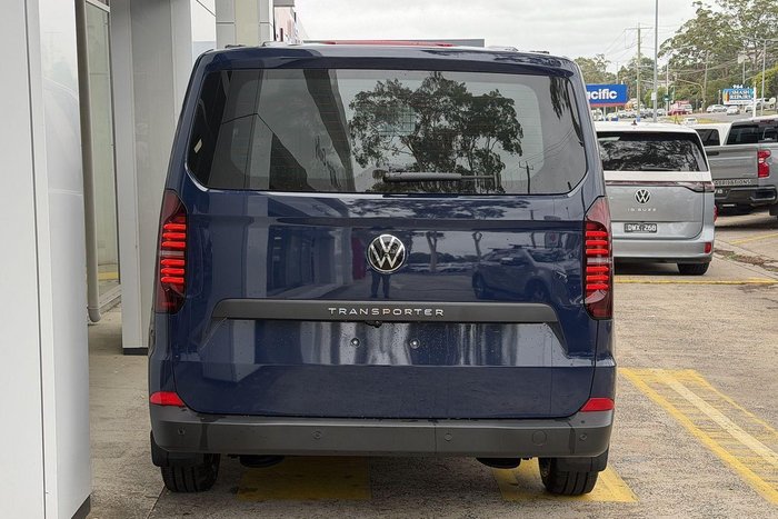 2025 Volkswagen Transporter TDI390