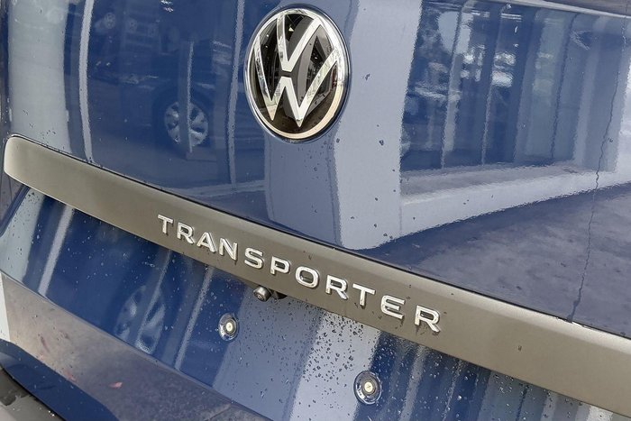 2025 Volkswagen Transporter TDI390