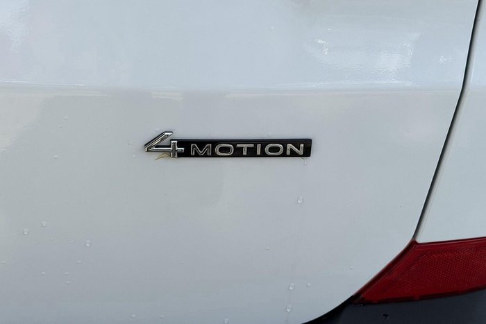 2025 Volkswagen Transporter TDI390