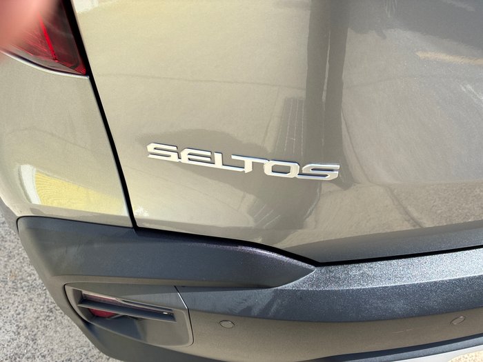 2023 Kia Seltos S