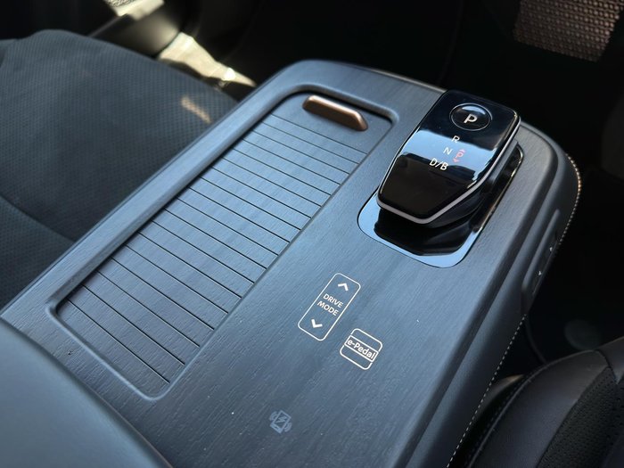 2025 Nissan Ariya Advance+