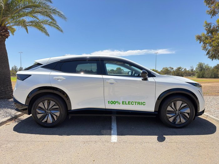 2025 Nissan Ariya Advance+