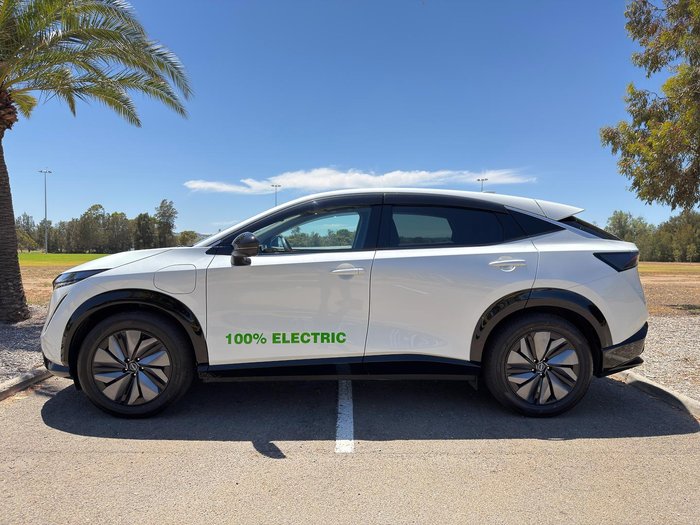 2025 Nissan Ariya Advance+