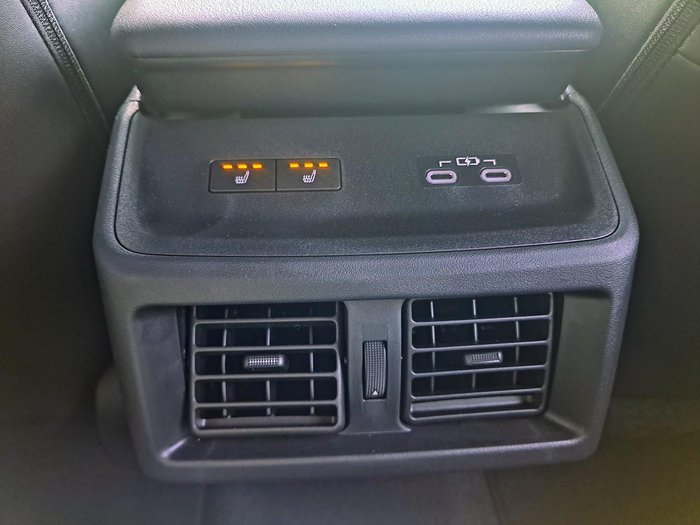 2025 Subaru Solterra AWD Touring