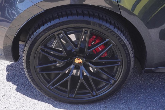 2022 Porsche Macan GTS