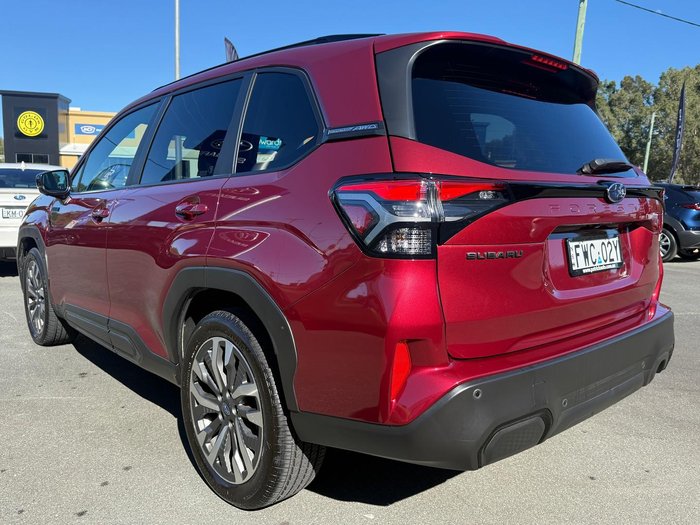 2025 Subaru Forester Hybrid Touring