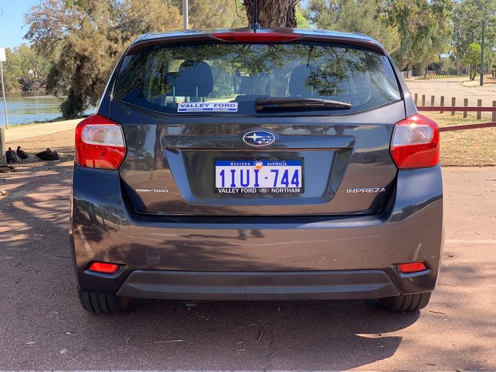 2015 Subaru Impreza 2.0i