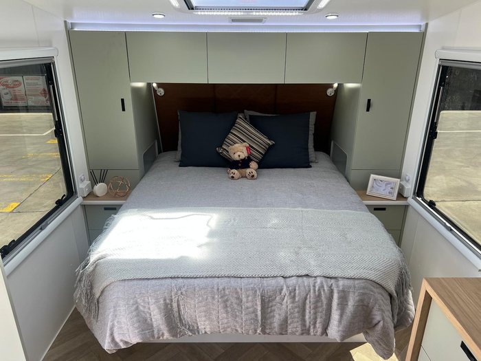 2025 Olympic Pursuit 20'6