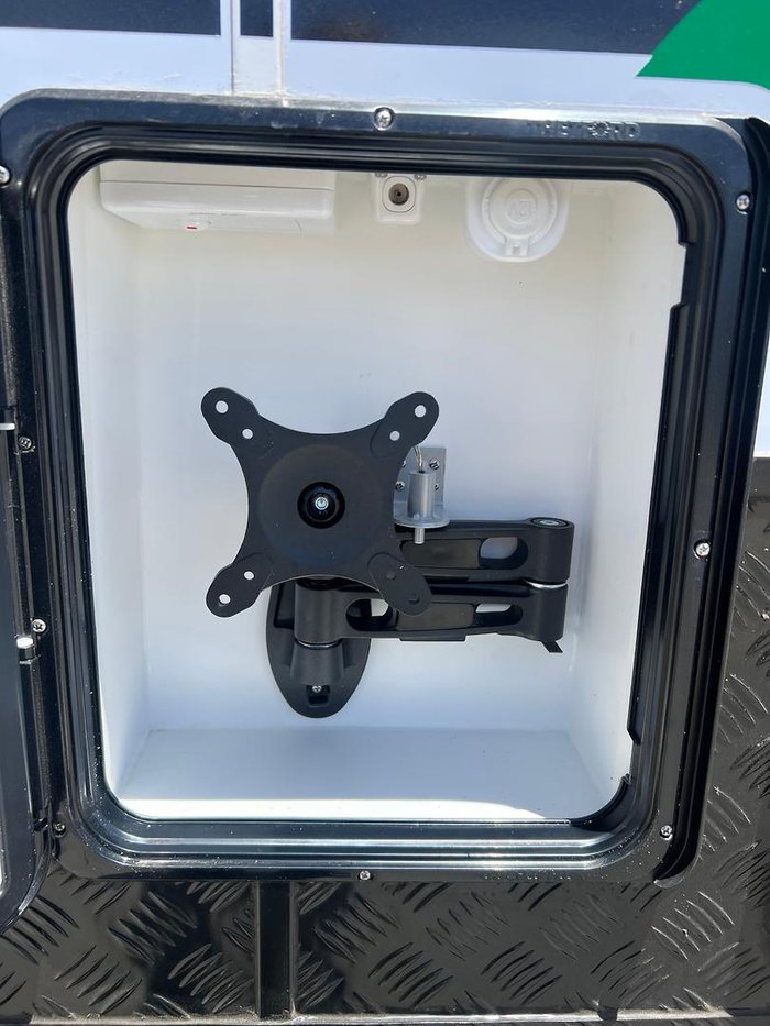 2025 Olympic Pursuit 20'6