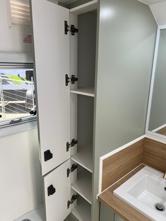 2025 Olympic Pursuit 20'6