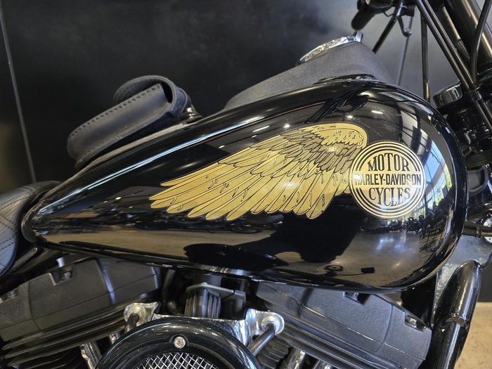 Harley-Davidson Dyna Street Bob 96 (FXDB) Dyna