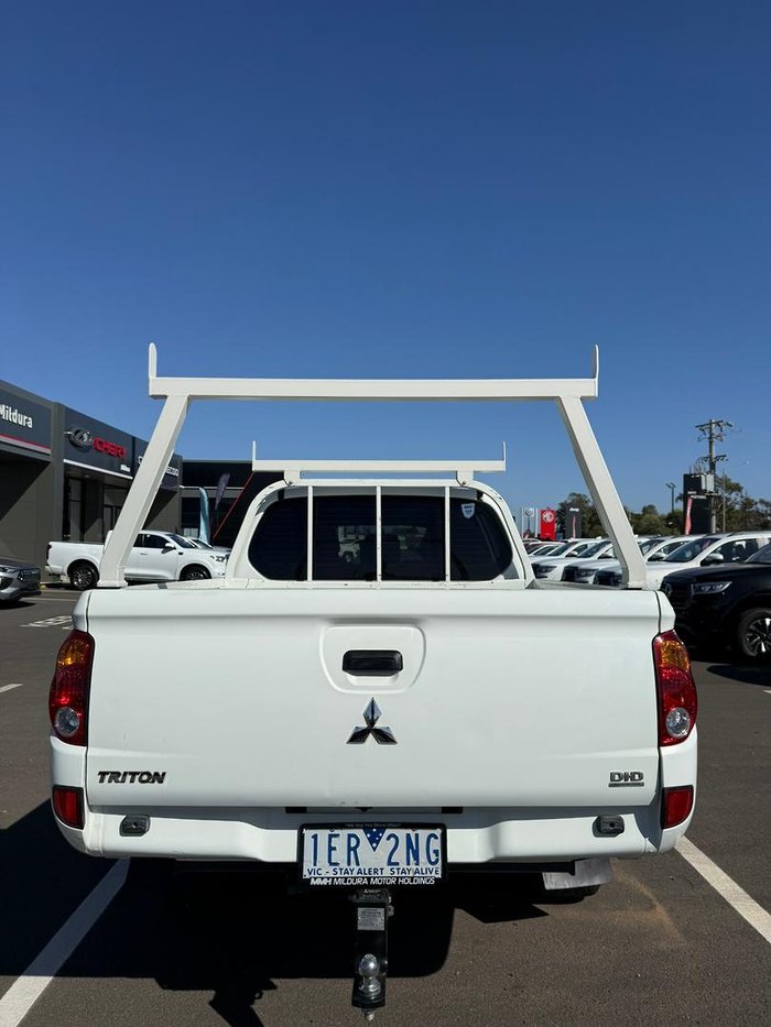 2015 Mitsubishi Triton GLX