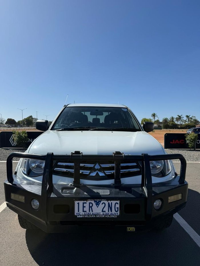 2015 Mitsubishi Triton