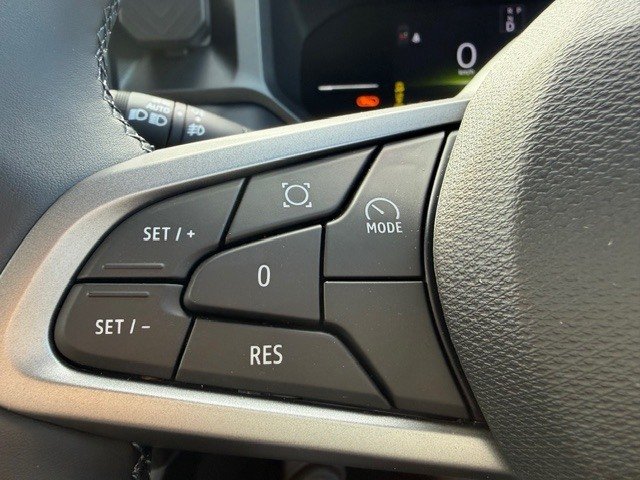 2025 Renault Duster Techno