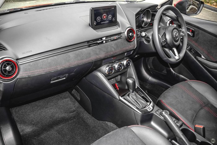 2025 Mazda 2 G15 GT
