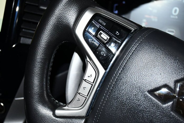 2023 Mitsubishi Pajero Sport GSR