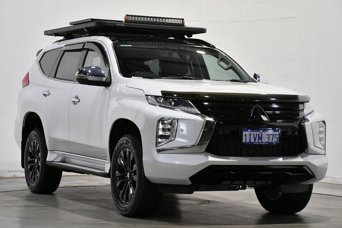 2023 Mitsubishi Pajero Sport GSR