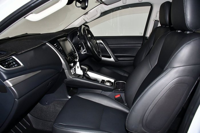 2023 Mitsubishi Pajero Sport GSR