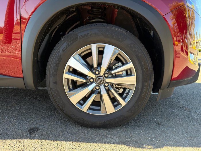 2024 Nissan Pathfinder Ti